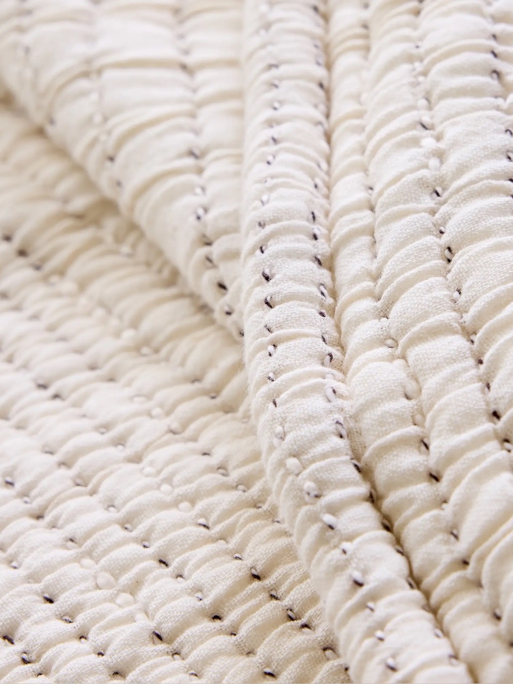 NWT Quince Organic Cotton Channel Stitch Coverlet Set Undyed - King/Cal King - Picture 2 of 11